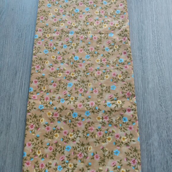 Vintage Tablecloth Homesewn Ditsy Pink Yellow Blue Flowers Country Floral - Picture 8 of 8